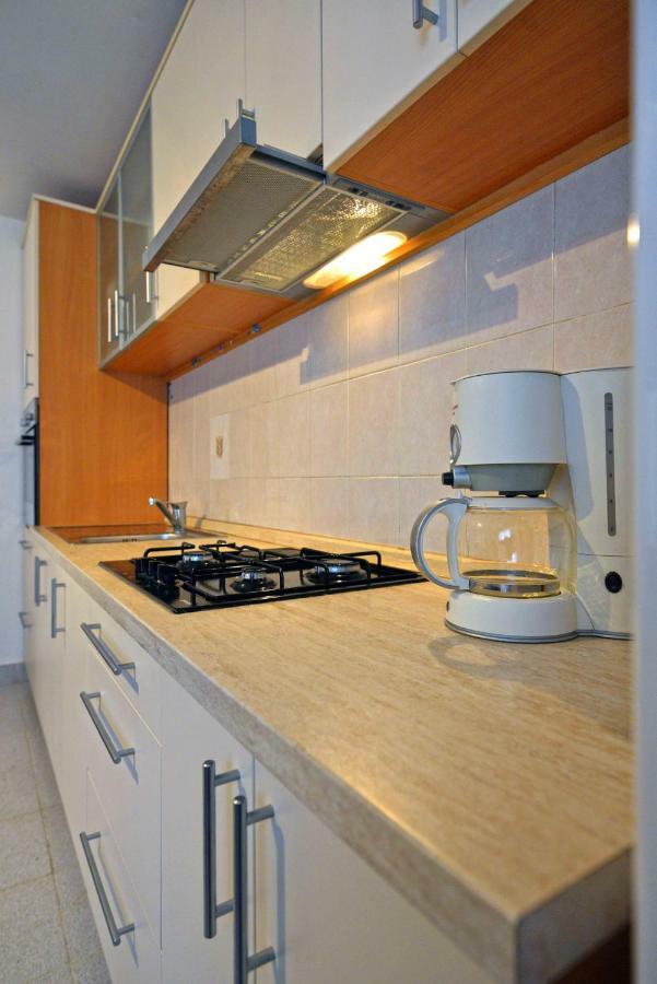 Apartment Miracle Murter Buitenkant foto